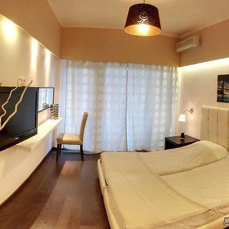 The Royal Grand 3* Kanoni (Corfu)