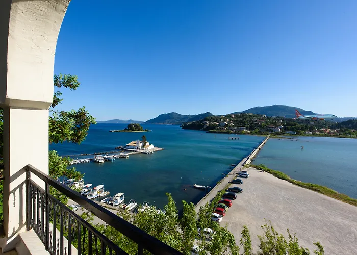 The Royal Grand 3* Kanoni (Corfu)