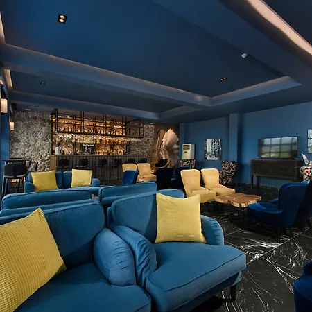 The Royal Grand 3*